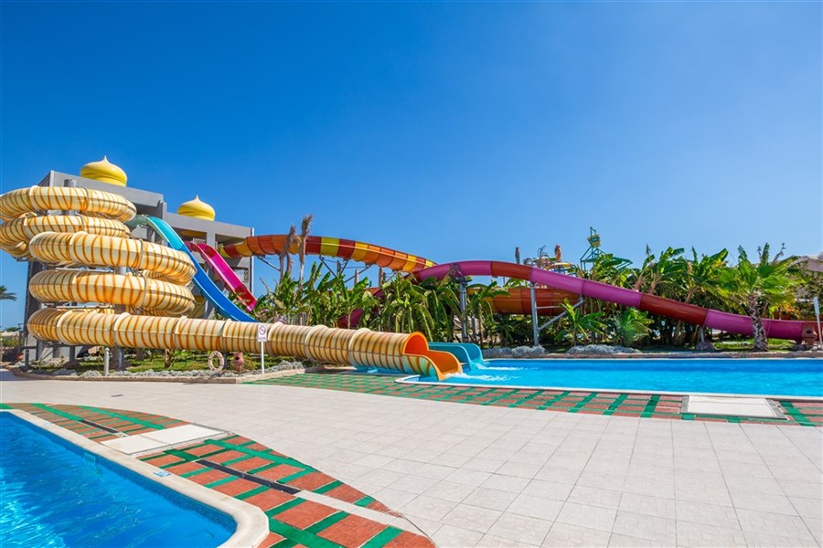 Aladdin Beach Resort - Společný aquapark hotelů Aladdin a Ali Baba